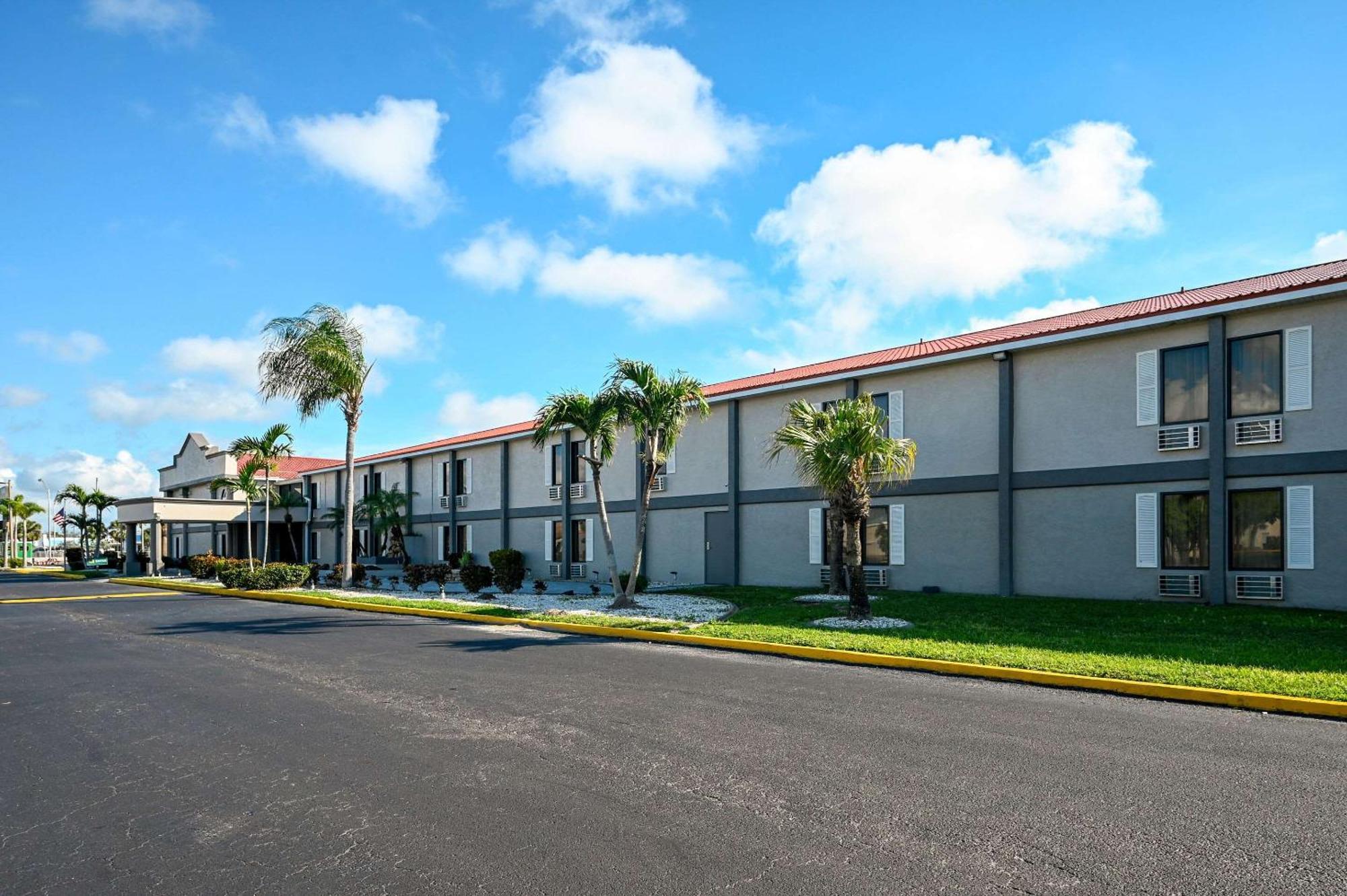 Quality Inn Fort Myers - Cape Coral Exterior foto